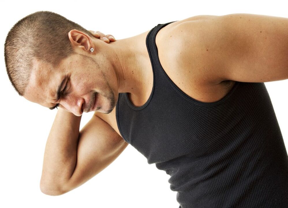 La osteocondrosis causará dolor, agotamiento, fluctuaciones en la presión arterial, entumecimiento.