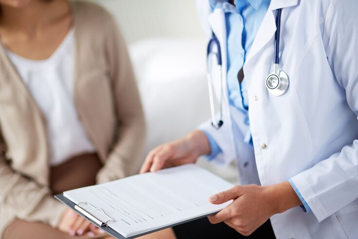 Un paciente con síntomas de osteocondrosis cervical consultó a un médico